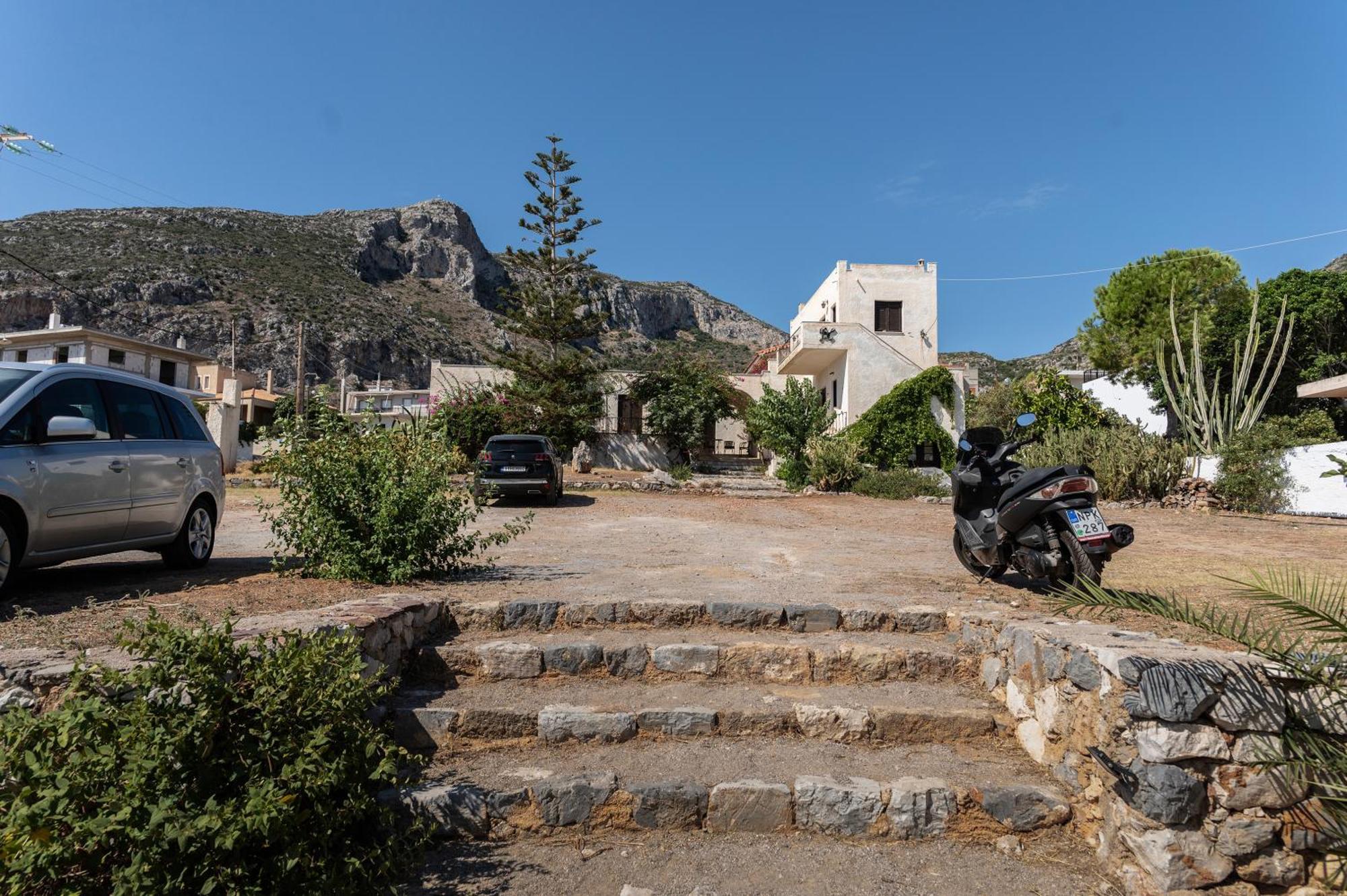 Belessi'S Mansion 1 Hotel Monemvasia Exterior photo